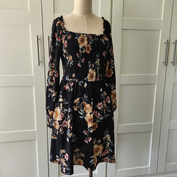 Xhilaration Smock Top Floral Black DressElegant black dress XL - Picture 1 of 7